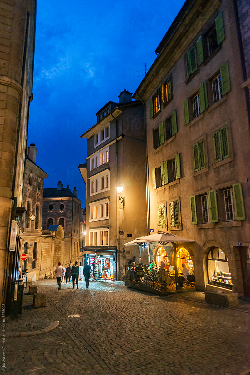 Geneva\'s Evening Whisper: Old Town\'s Twilight