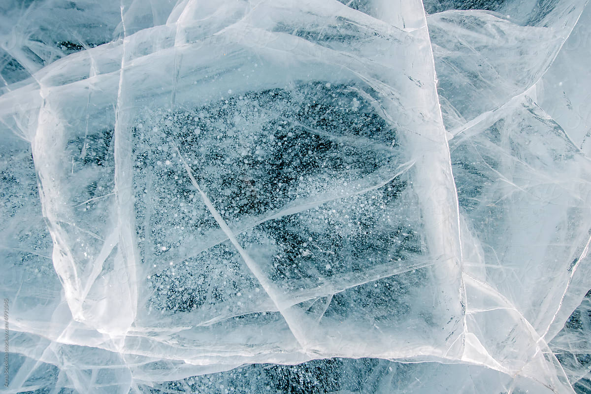 Ice pattern of the frozen lake