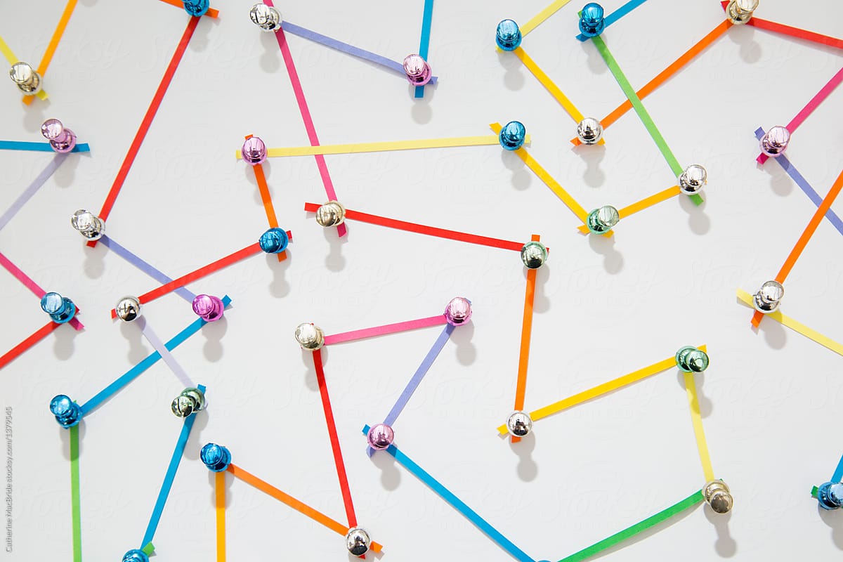 Pinned paper rainbow, a paper network