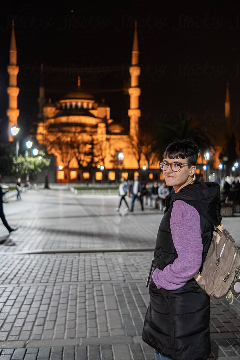 Tourist woman in Istanbul.