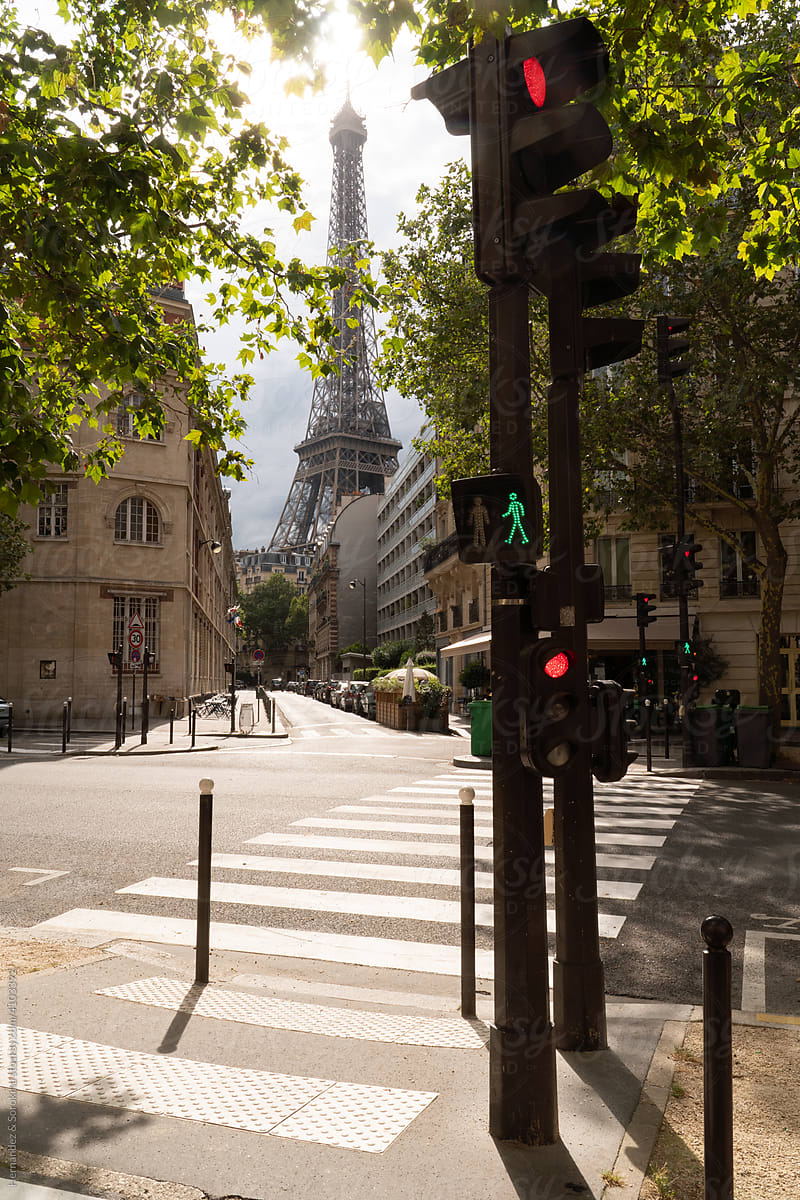 Paris Street. Way To Eiffel Tower