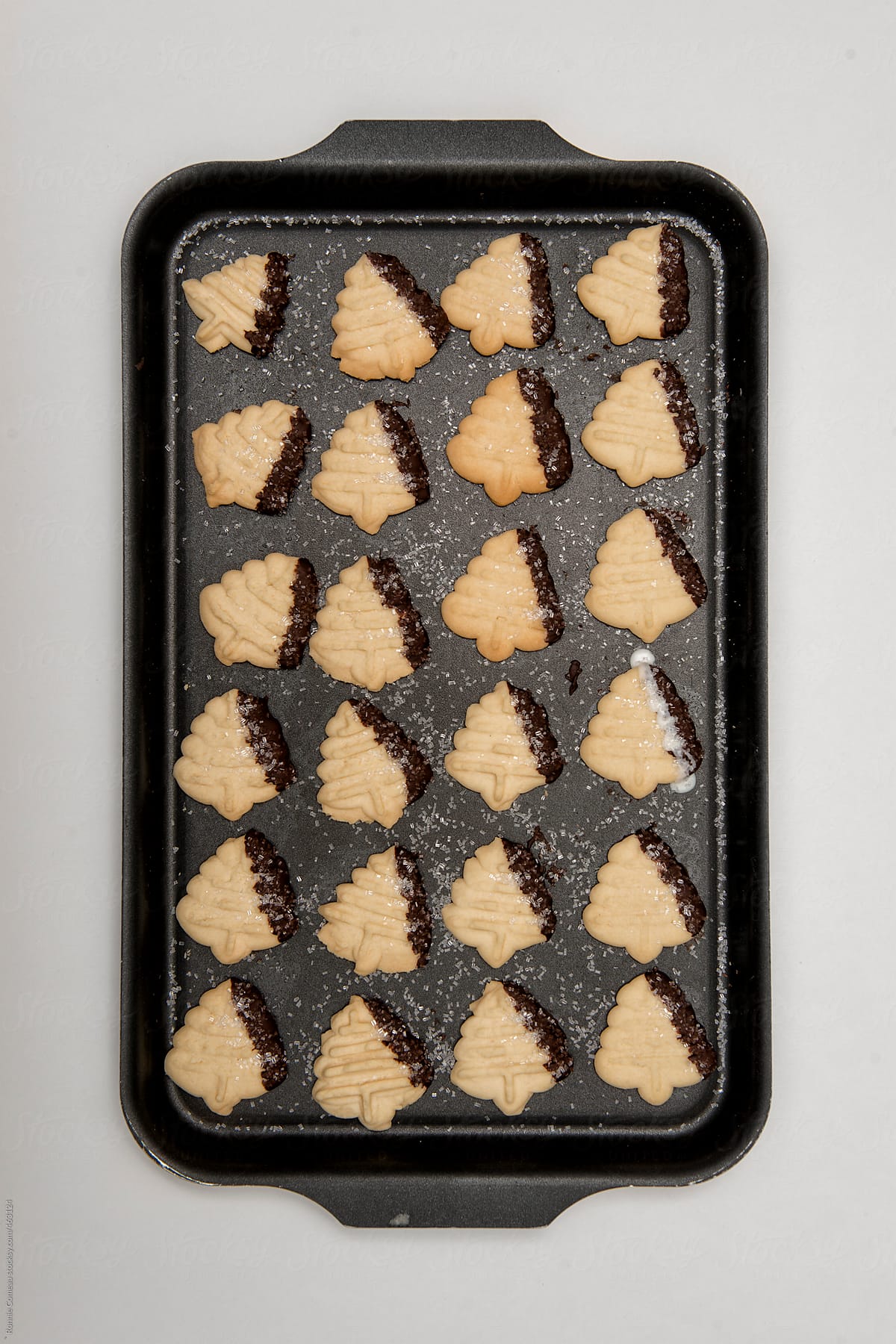 Baking Pan With Christmas Cookies