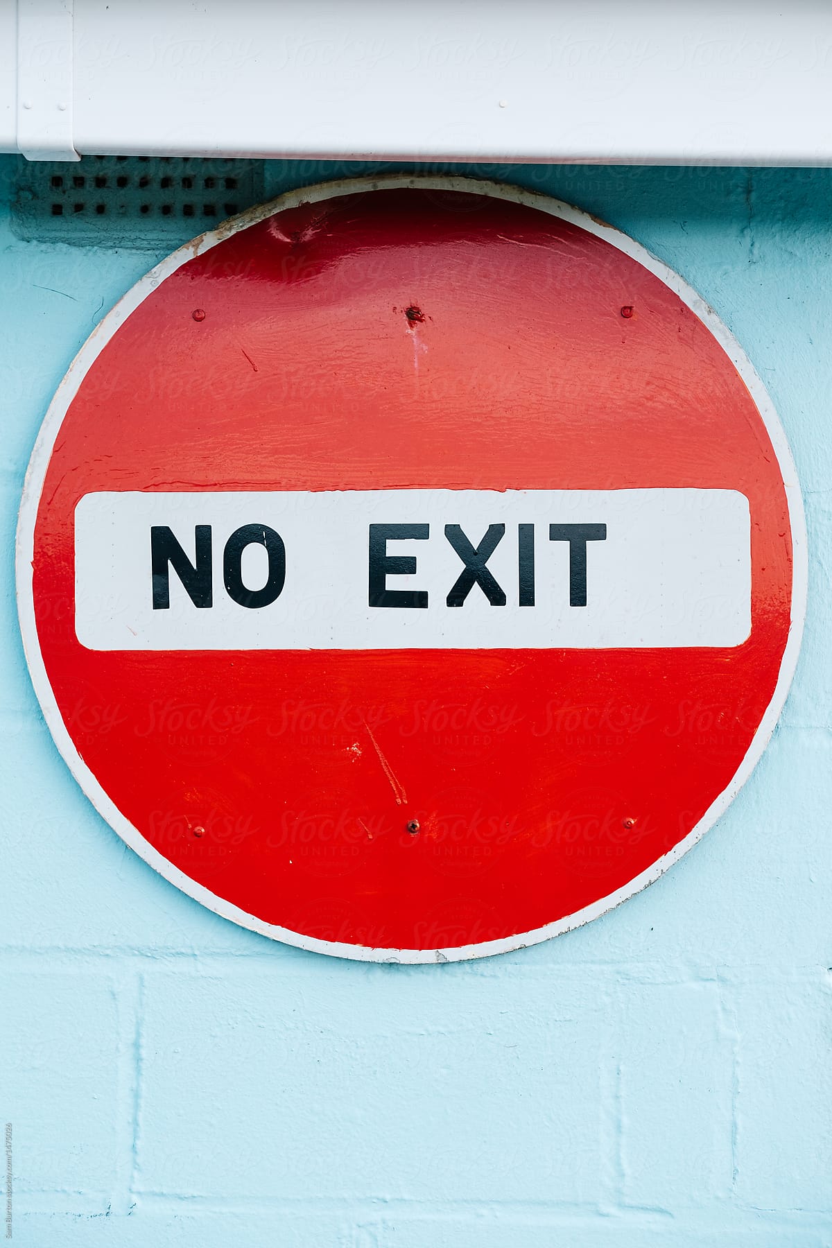 'No Exit' sign