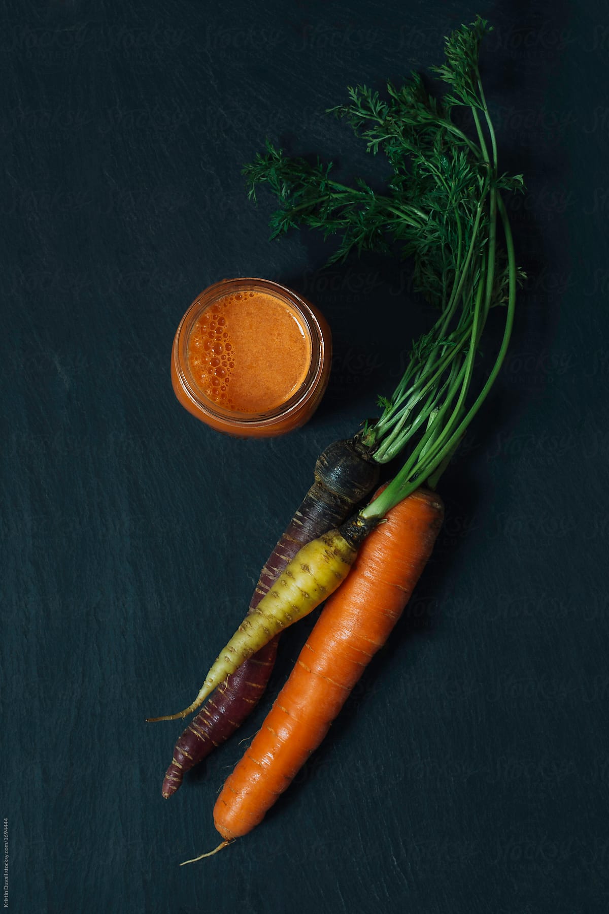 Fresh carrots and carrot juice