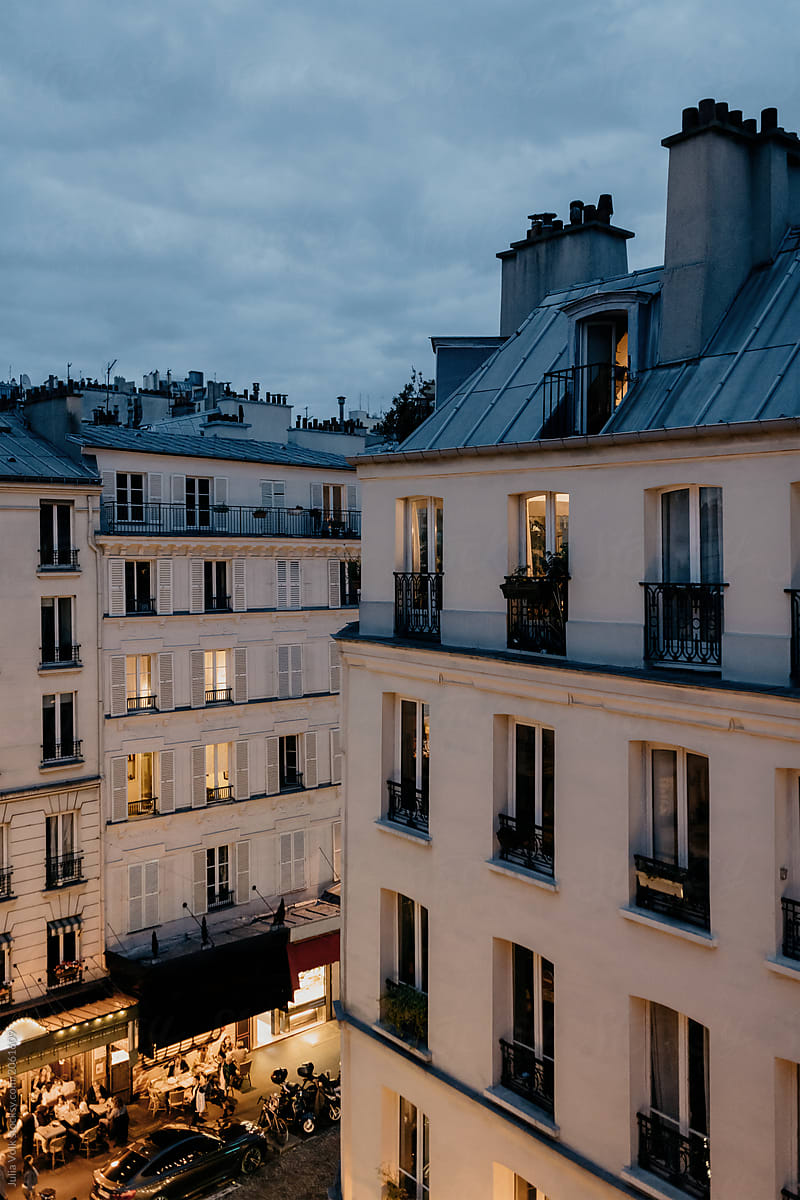 Night Street Of Montmartre
