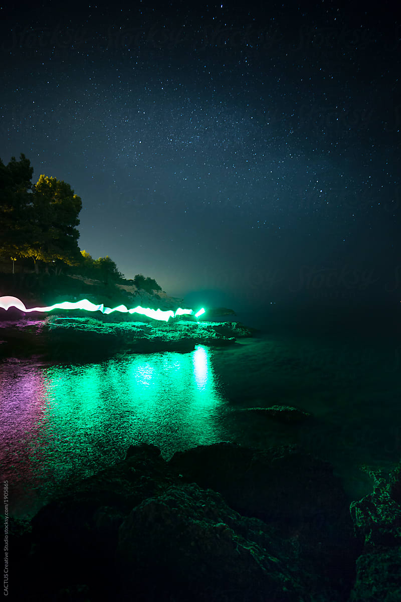 Light painting in the coast