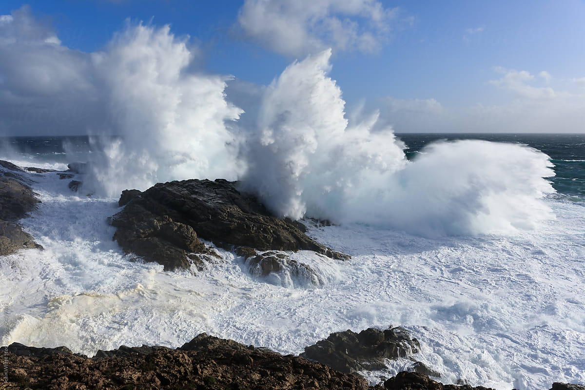 Waves breaking onto rocky coast. Eyre Peninsula. South Australia