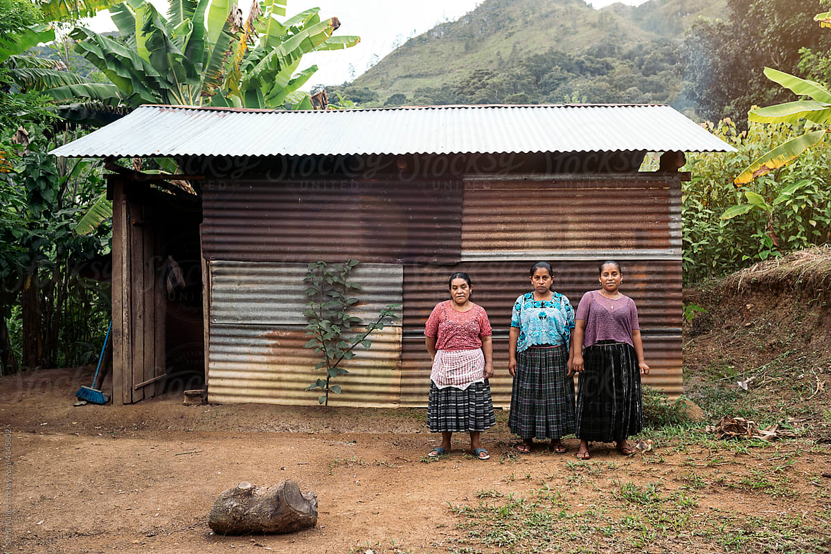 Portrait of guatemalan family women.