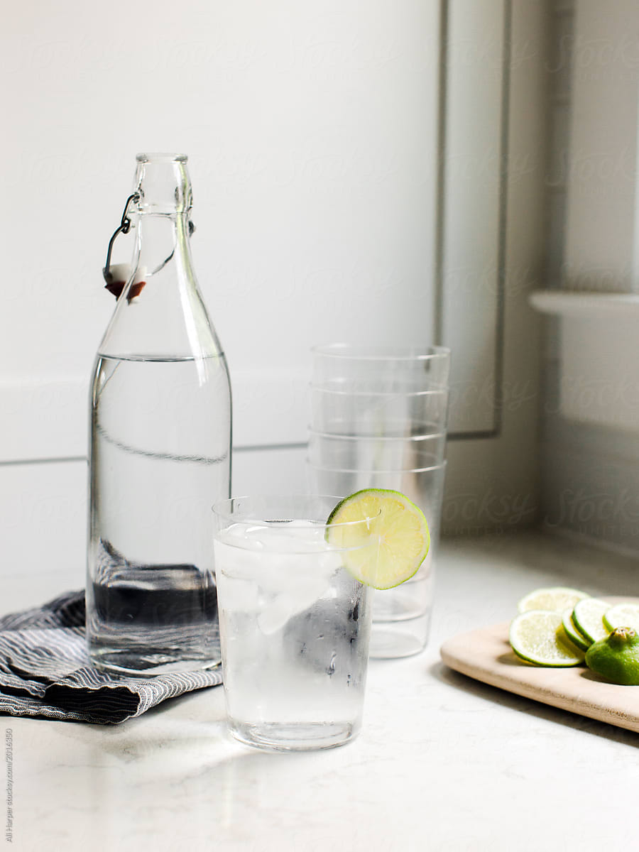 Water glass with lime