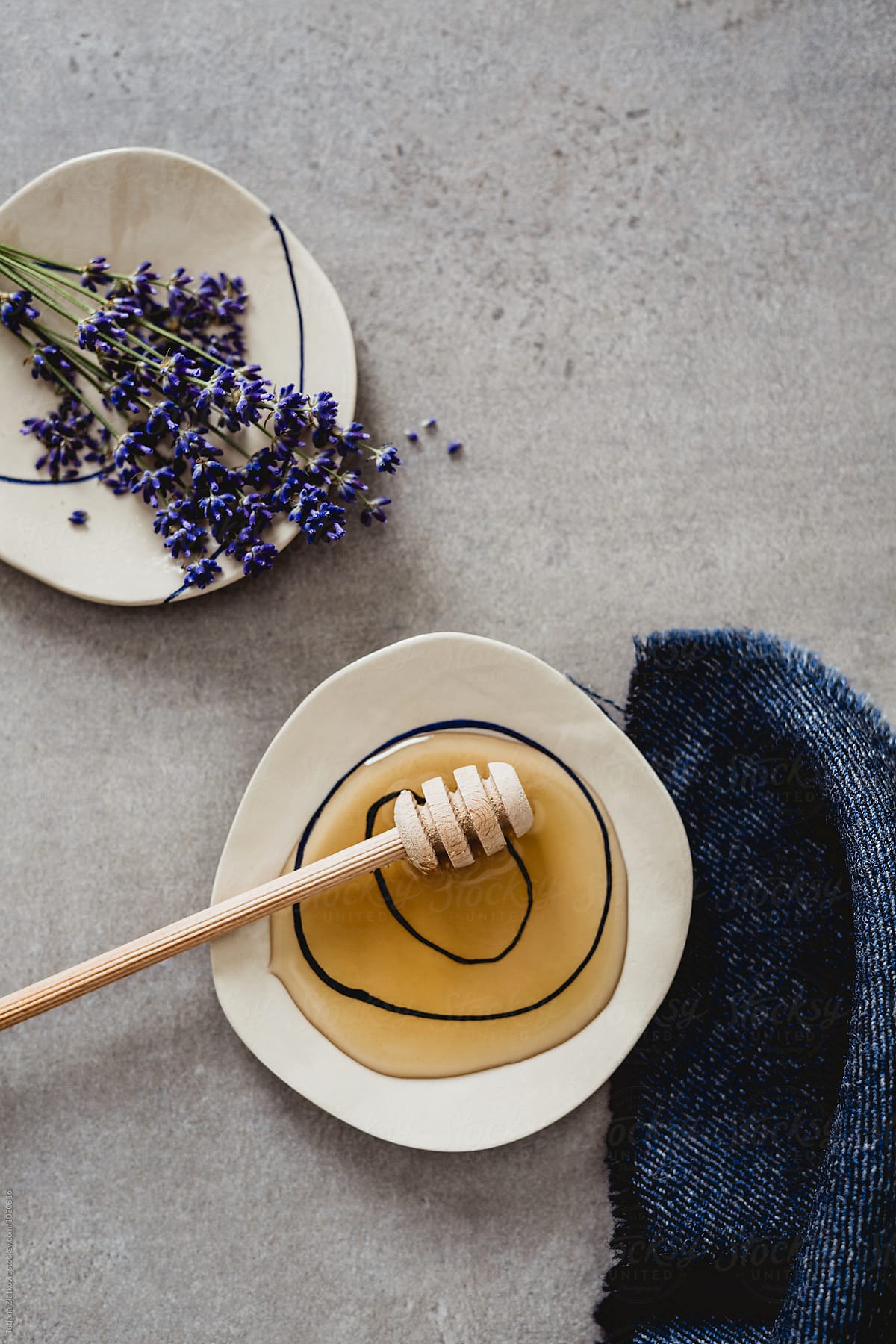 Artistic ceramic plates with honey and lavender