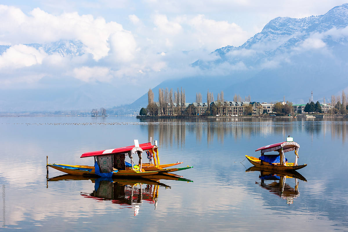 Dal Lake in Srinagar, Kashmir