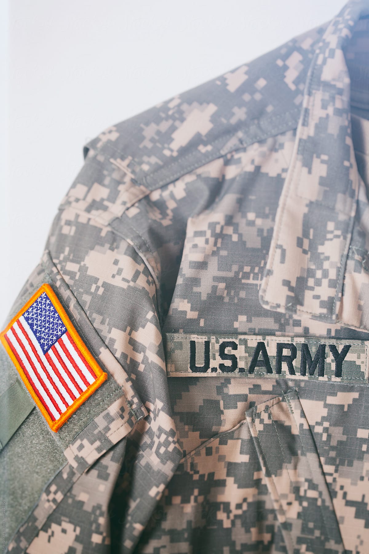 Military: Shoulder Area Of USA Soldier\'s Uniform