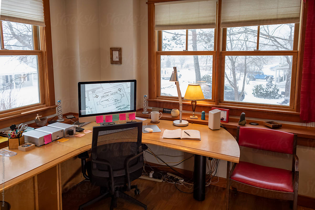 Winter weather outside Modern Home office