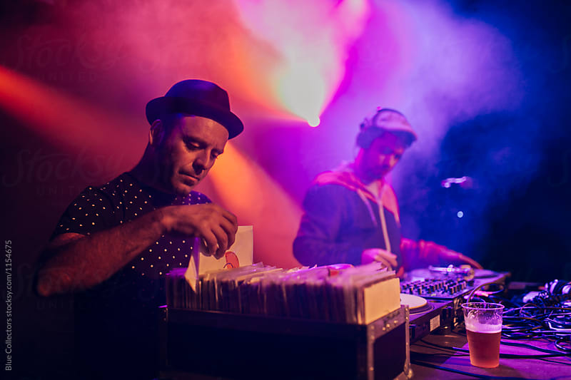 Two Dj playing the music in the night party