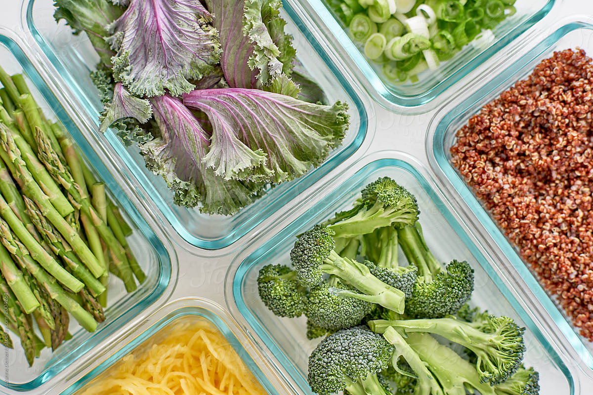 Meal Planning Containers of Organic Vegetables and Grain