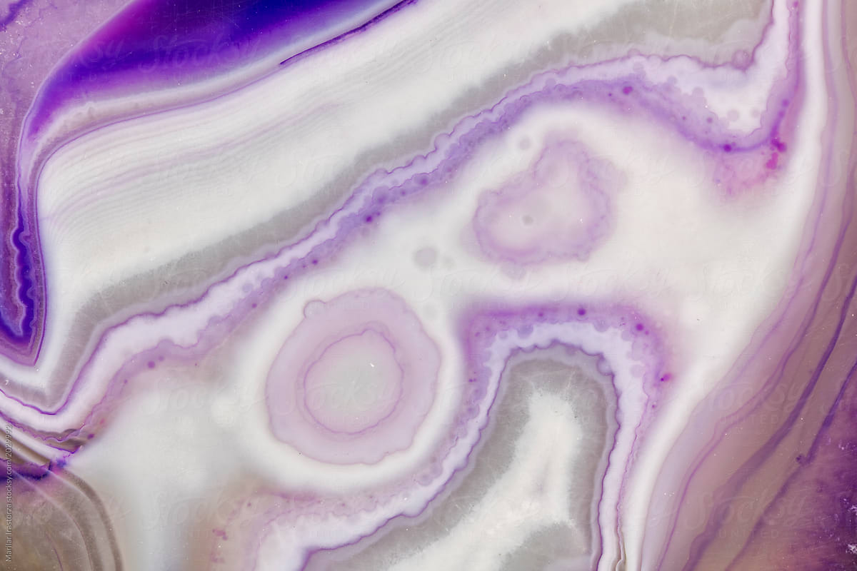 Violet agate closeup