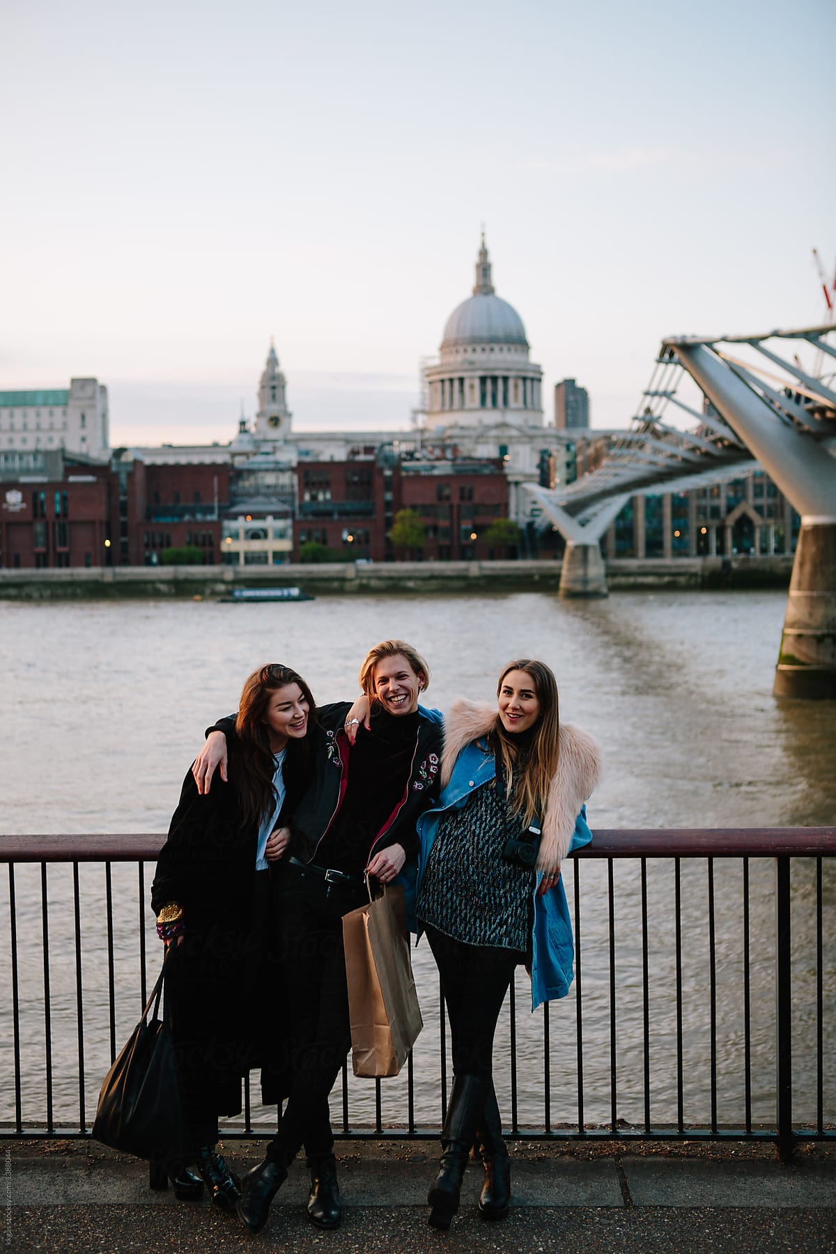 Friends in front of St Pauls Cathedral