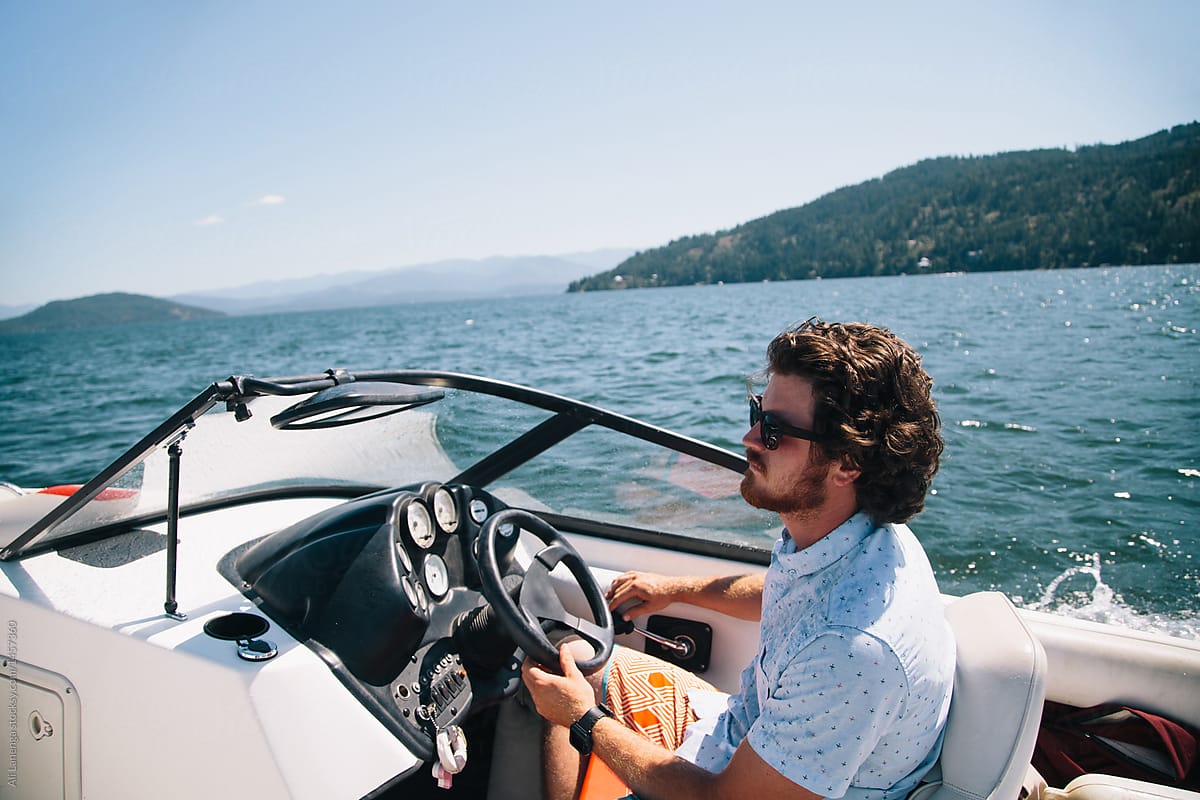 Boating on Lake Pend Oreille