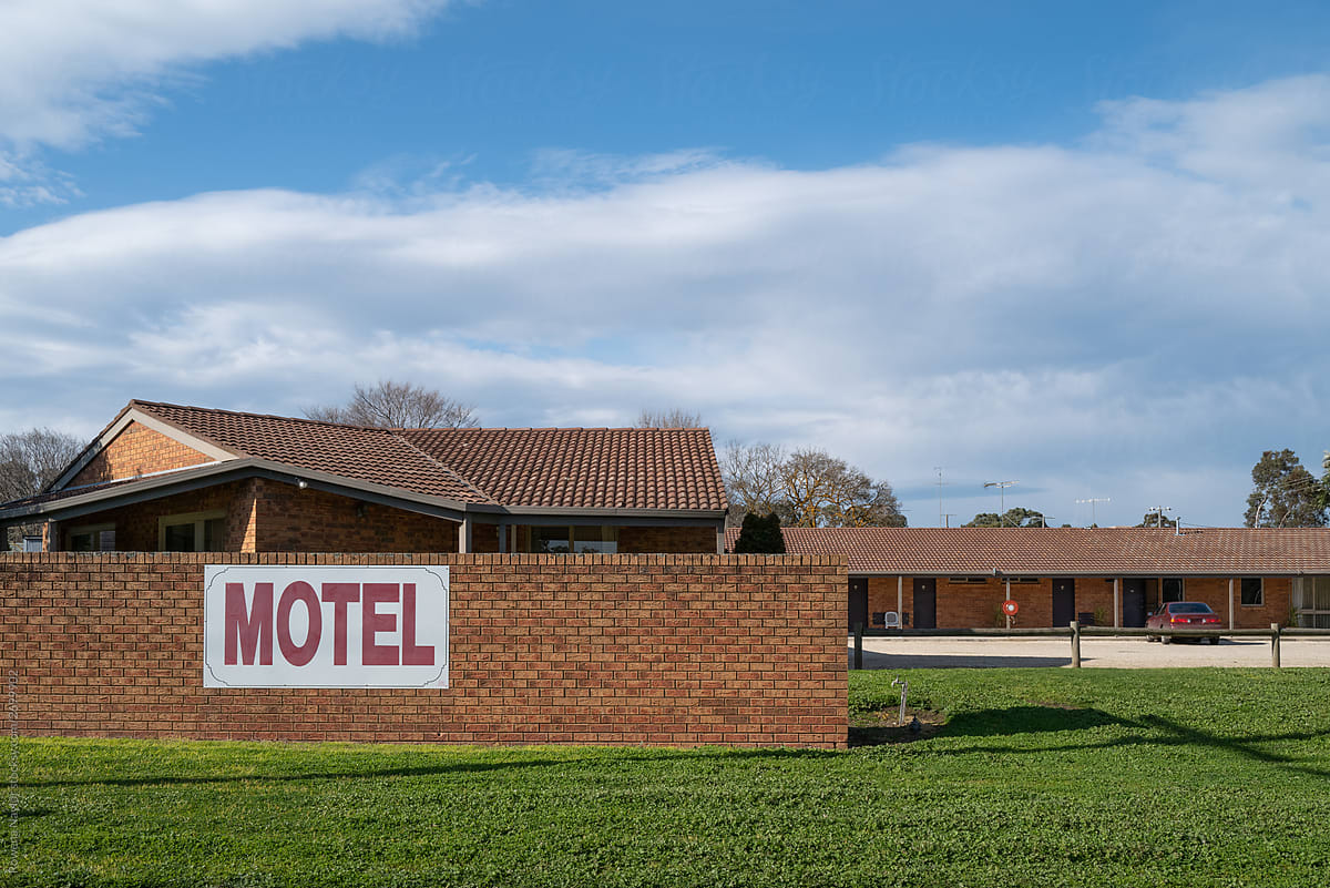Classic basic Motel in country Australia