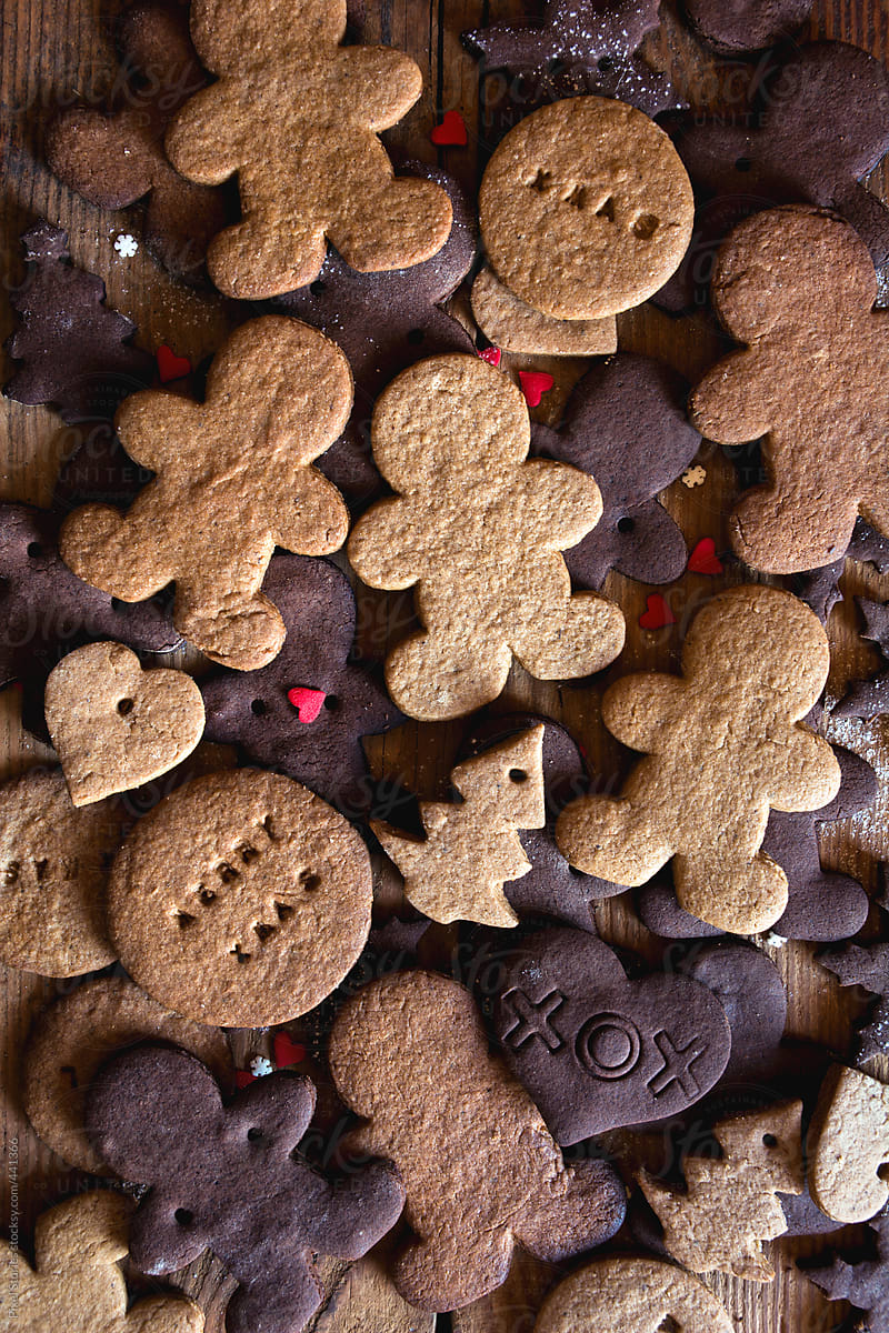 Christmas: a pile of various Christmas-theme cookies