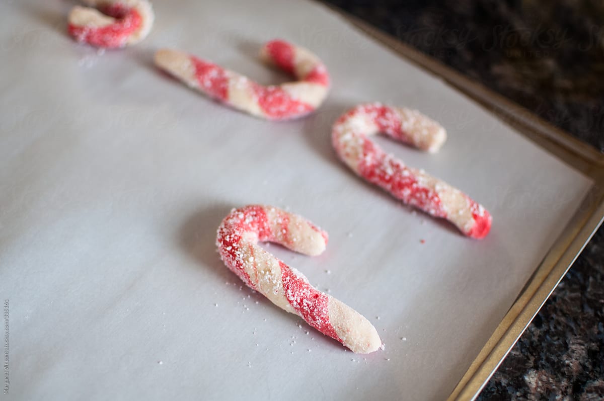 making cookies: candy cane cookies ready to bake
