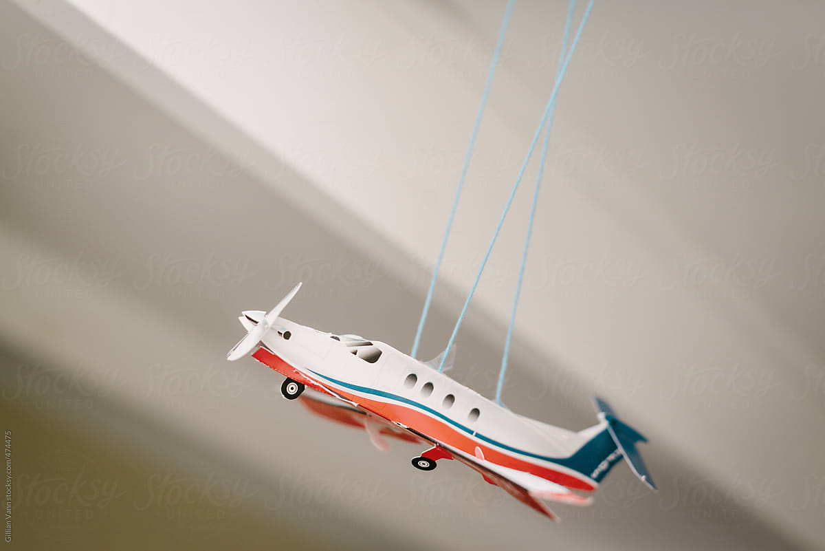 ceiling airplane toy