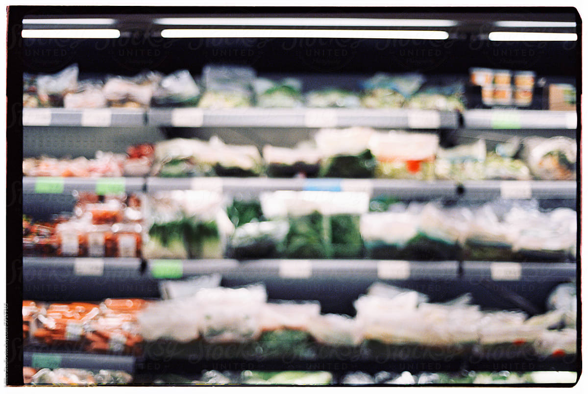 Blurred supermarket shelves