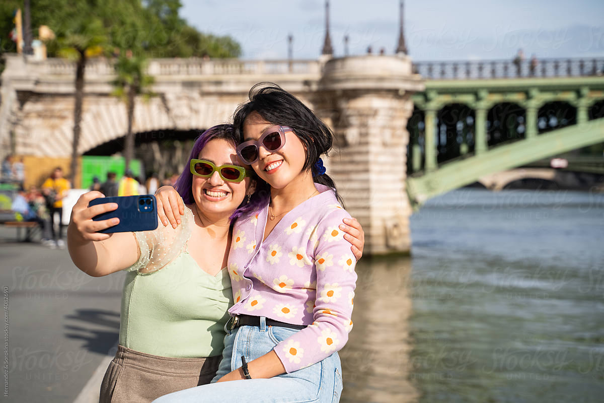 Women Taking Selfie In Paris