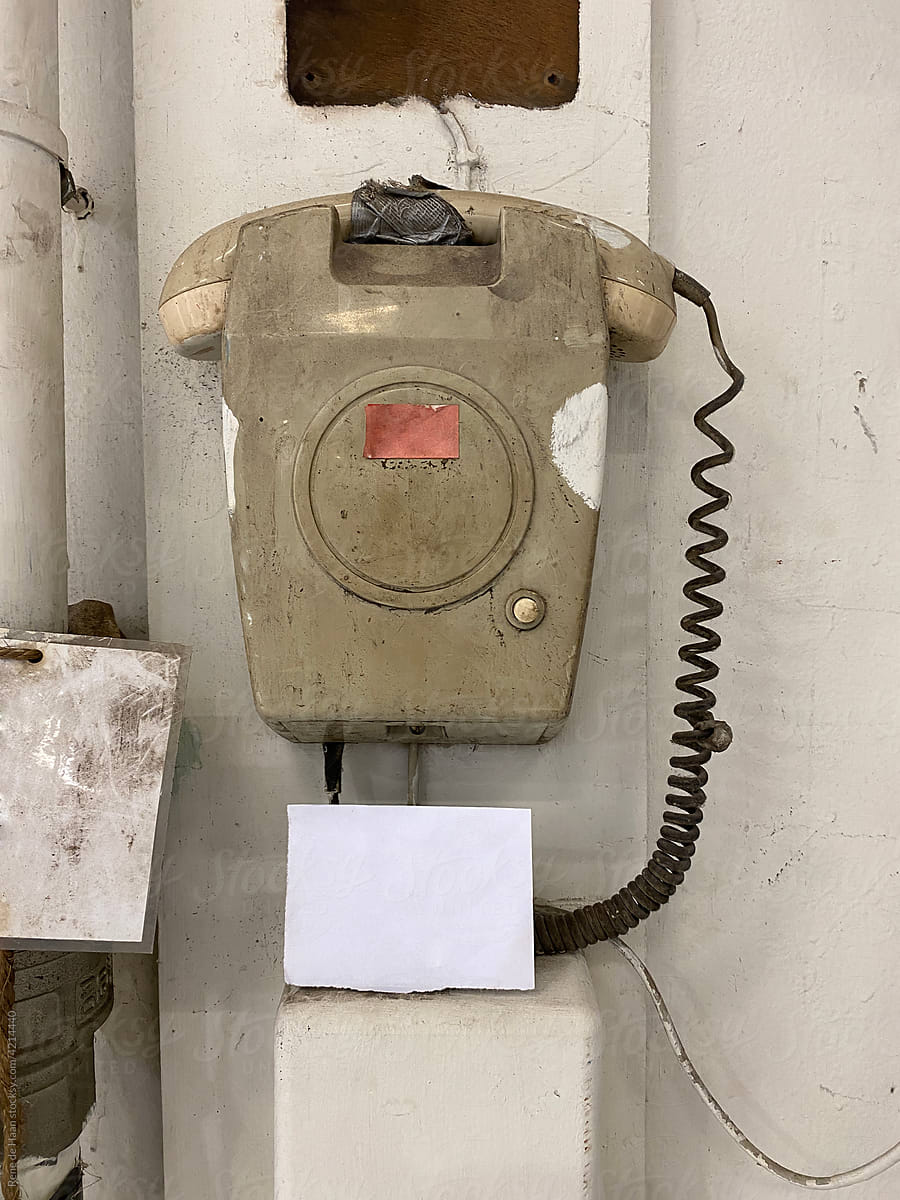 old dial phone