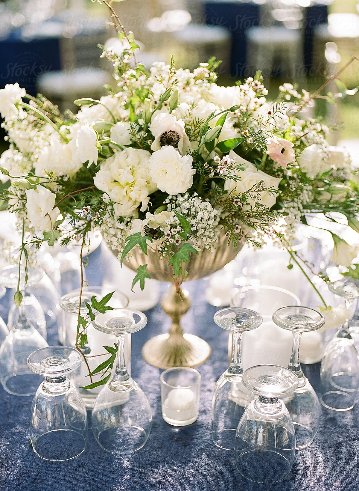 Elegant outdoor wedding reception flowers