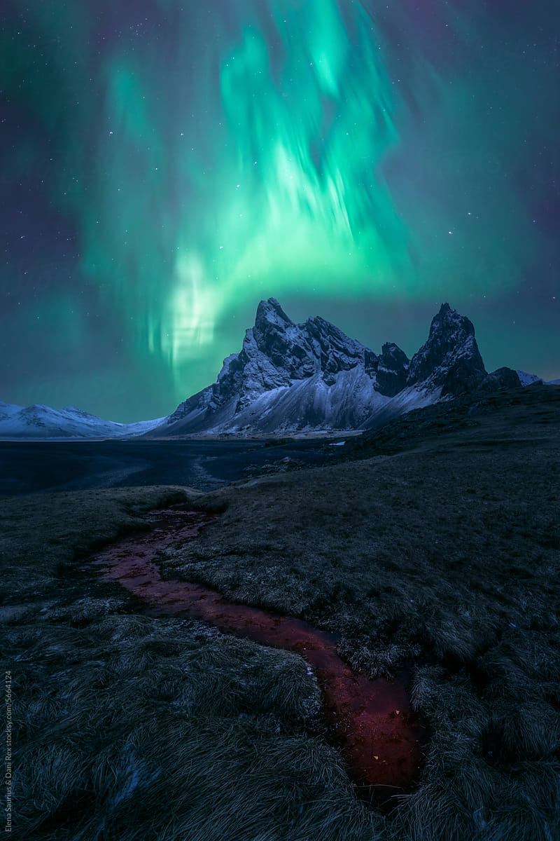 Crazy aurora in the South of Iceland in a cold day