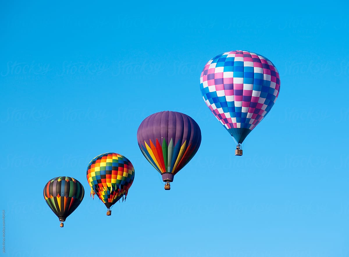 Traveling hot air balloons