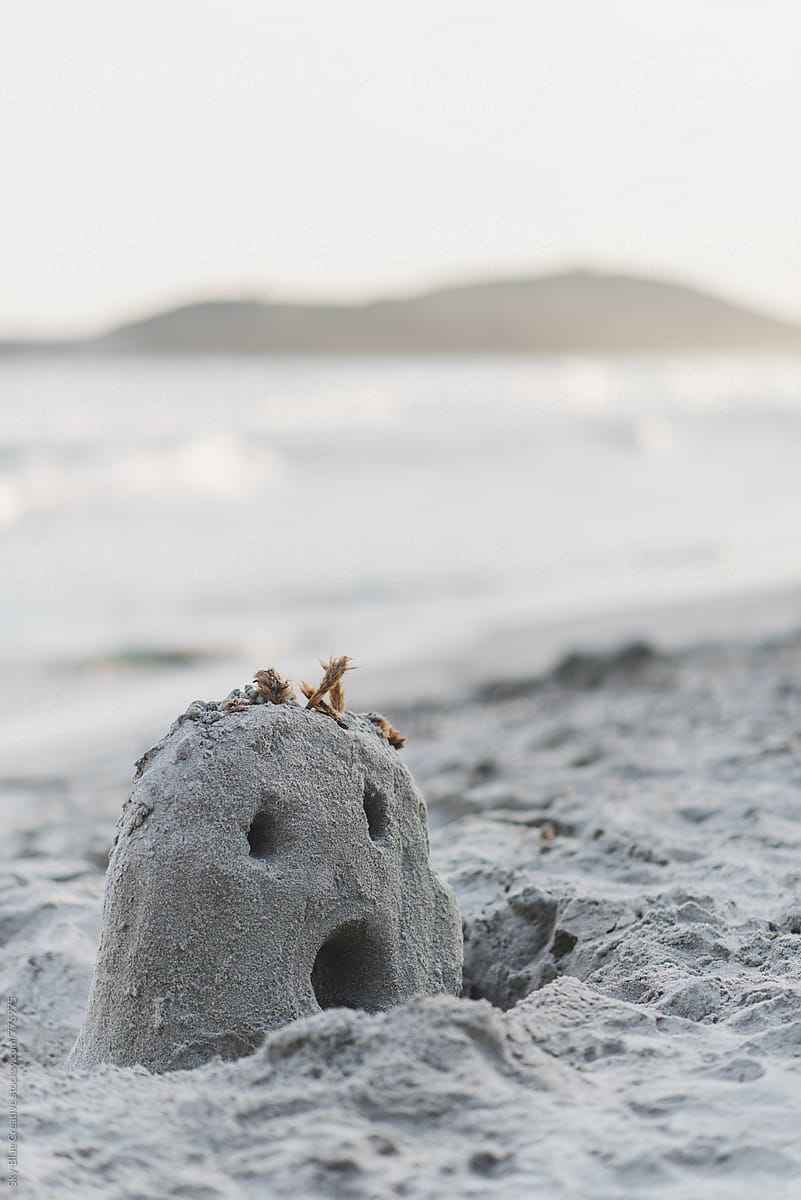 sand ghost friend