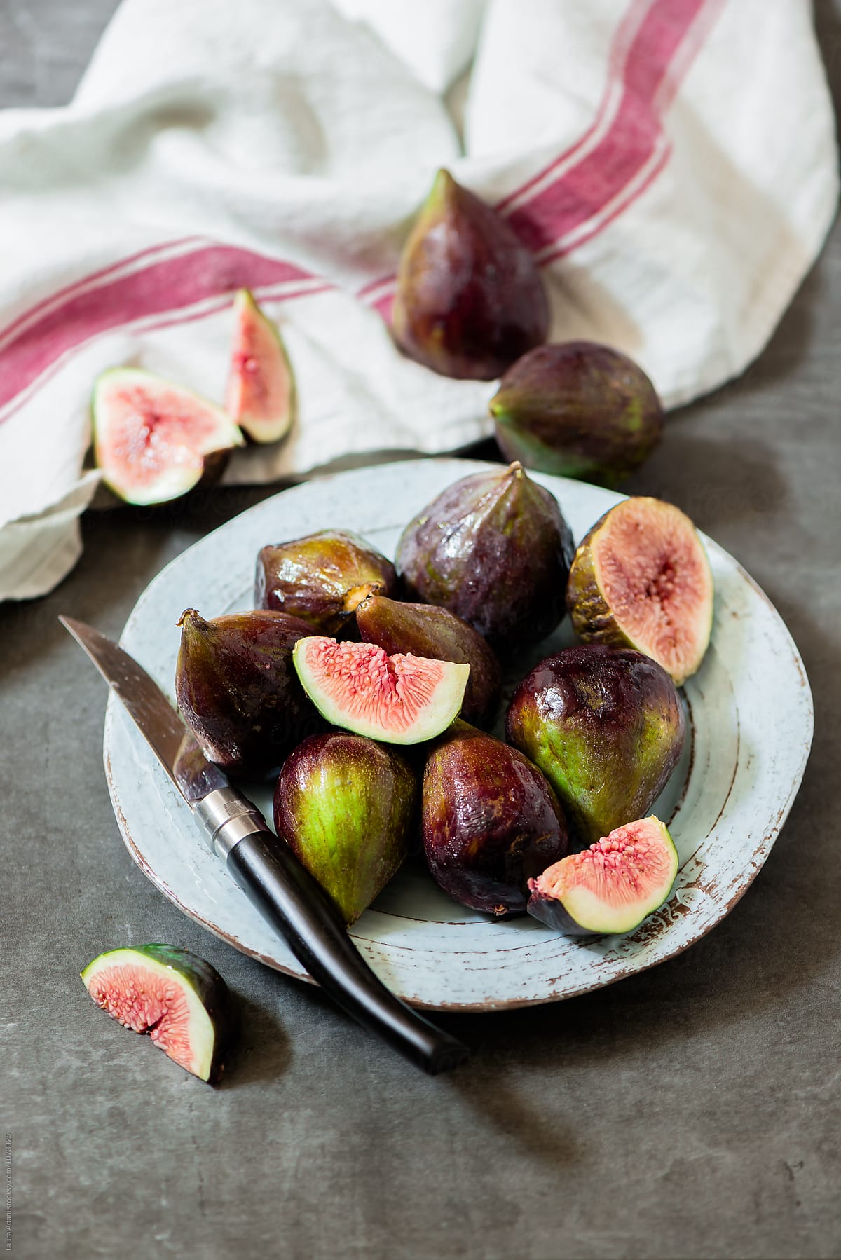 Purple figs