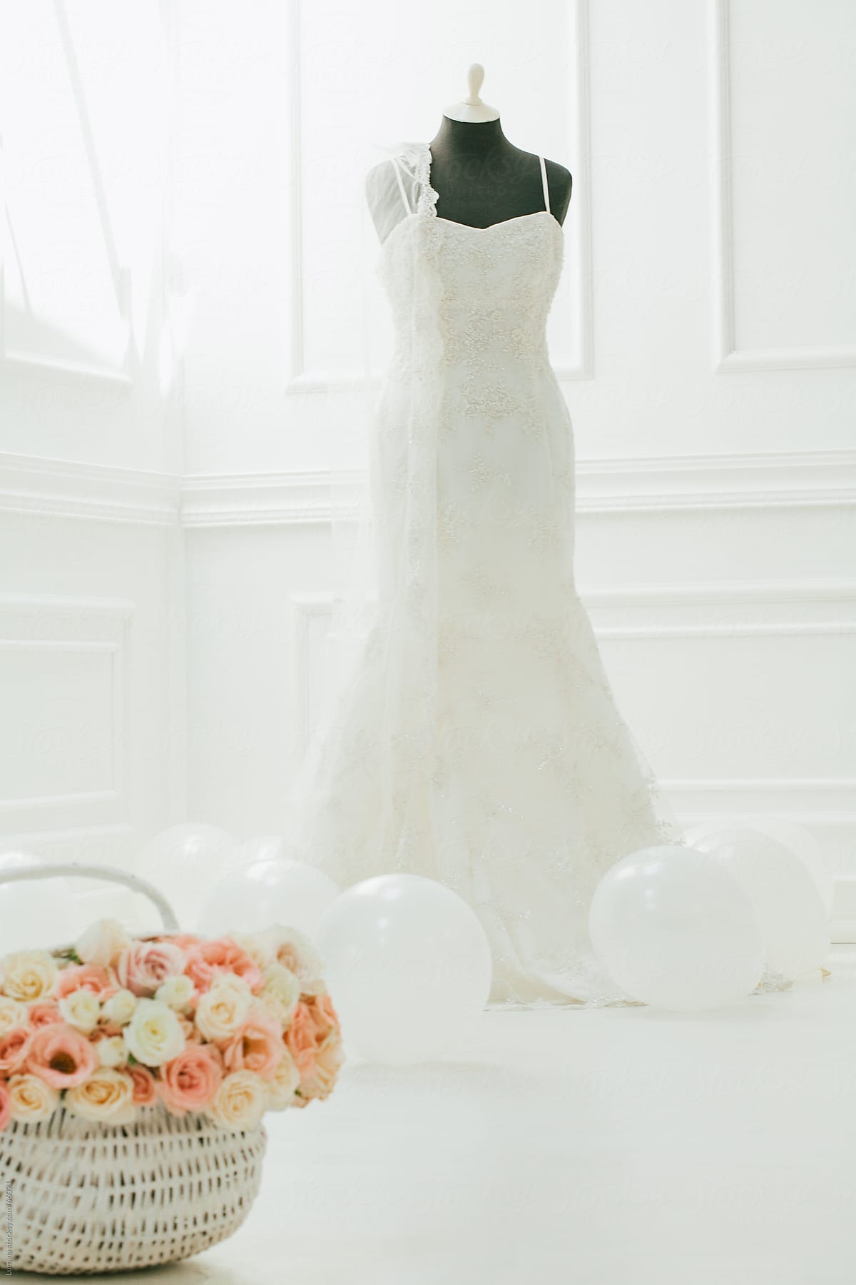 Wedding Dress, Roses and Balloons