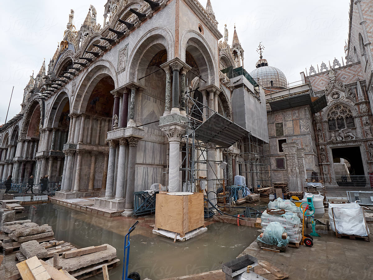Flooding repairs adapt St Marks Cathedral, Venice to sea