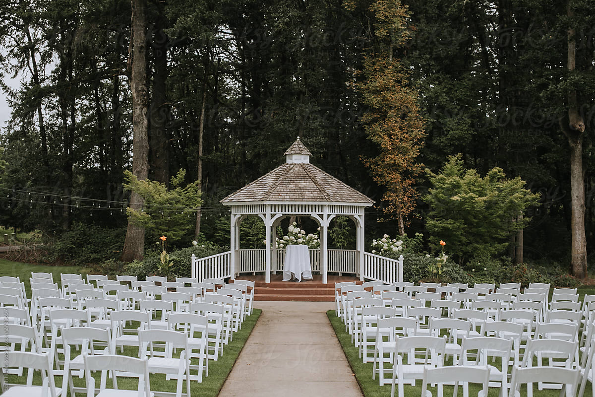 Outdoor Wedding Ceremony in Woods