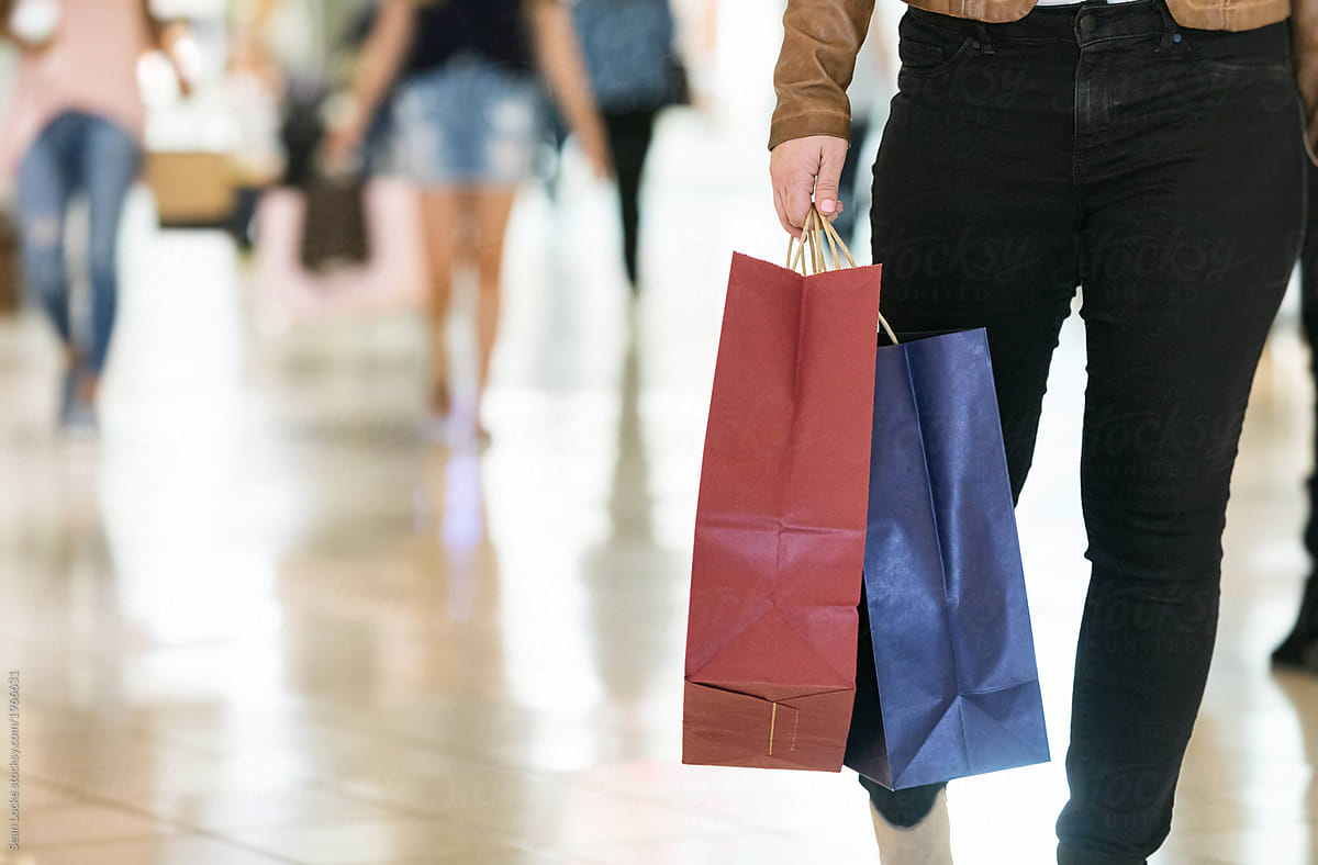 Mall: Anonymous Woman Walking With Shopping Bags