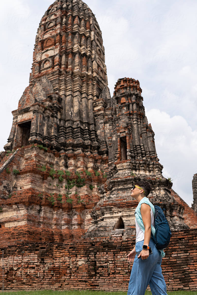 Traveler woman in the ruins of Ayutthaya.