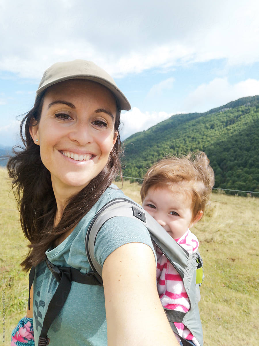 User-generated content, UGC, Happy mother and daughter selfie