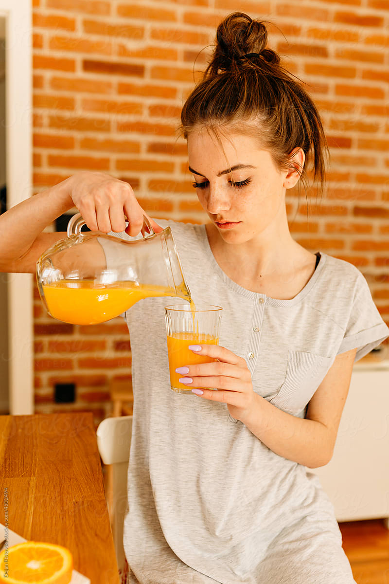 Orange juice for healthy breakfast