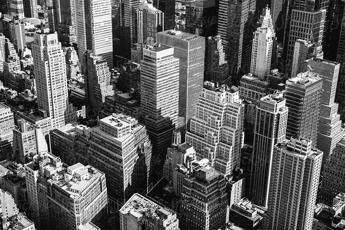 Views of Manhattan skyline.