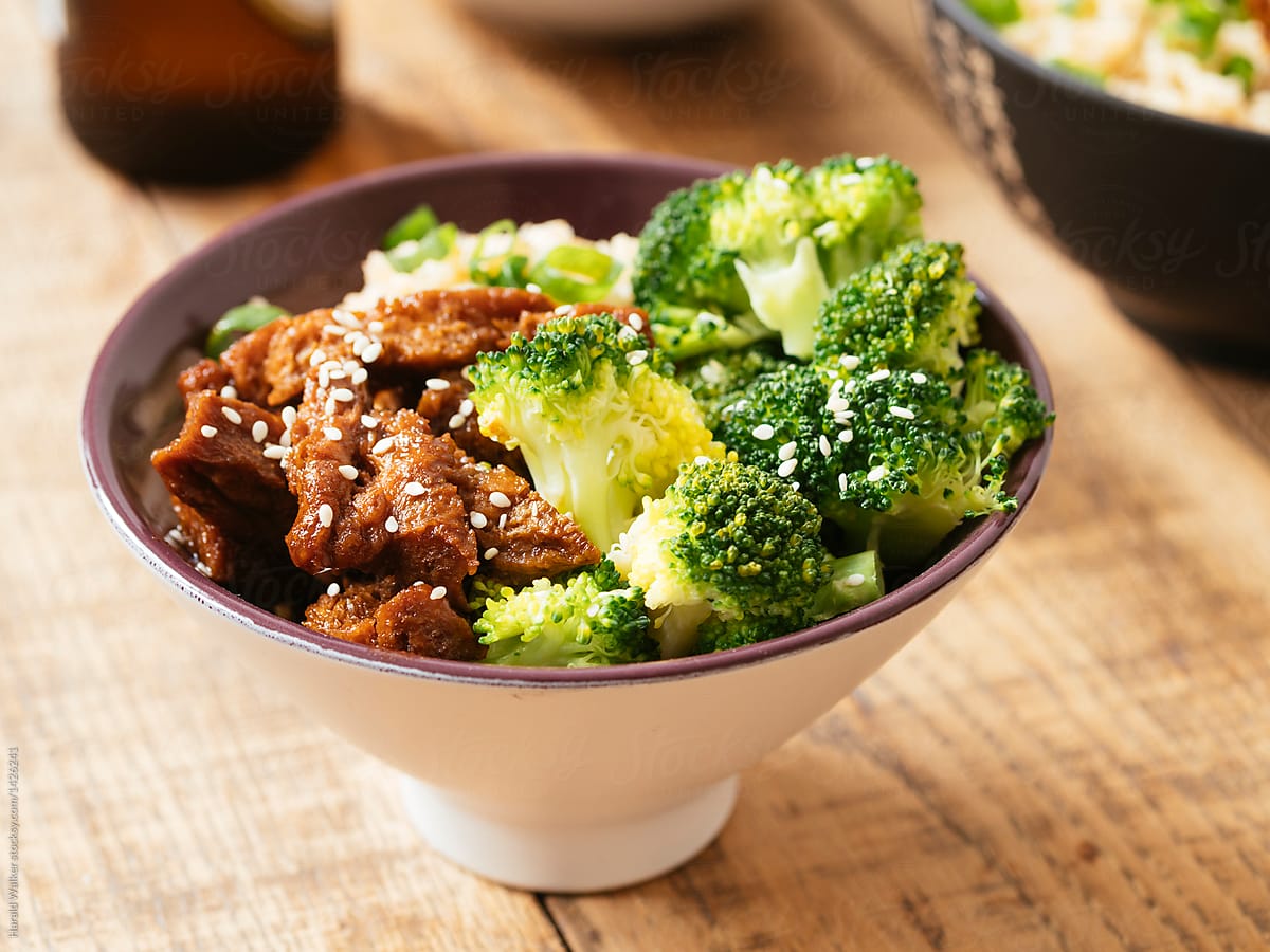 Korean-style Marinated TVP, Broccoli Bowl