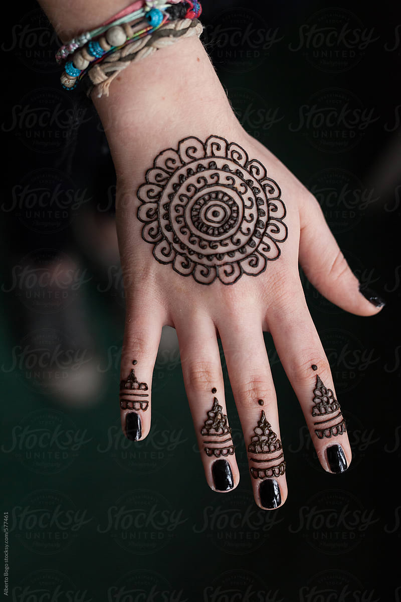 Bracelet Mehndi Designs For Hands Easy Photos, Download The BEST Free Bracelet  Mehndi Designs For Hands Easy Stock Photos & HD Images