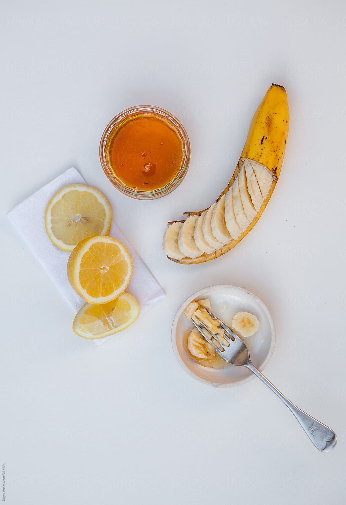 Homemade, natural Banana honey and lemon face mask