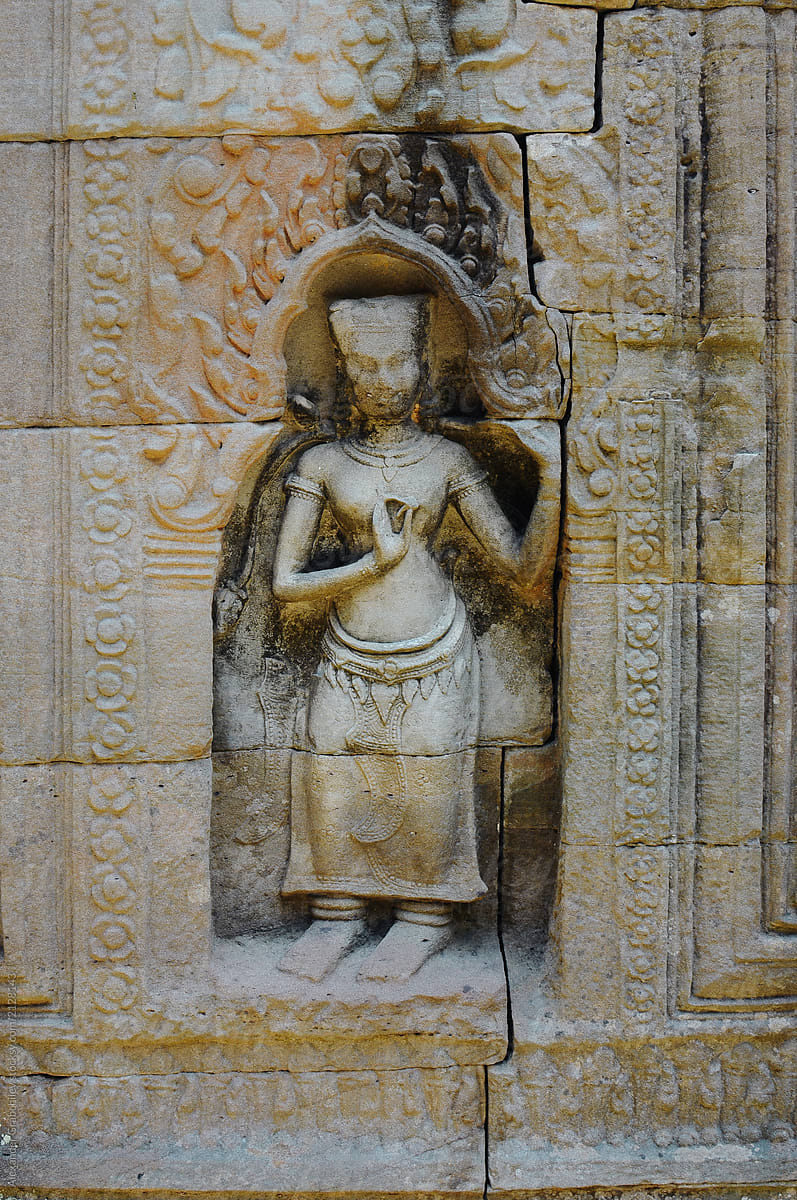 Devata reliefs on the walls of Angkor Wat, Cambodia