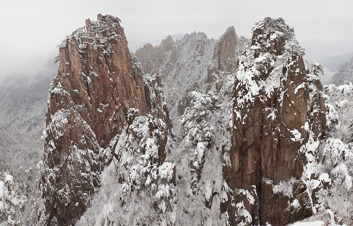 Snow, Huangshan or Yellow Mountains, Anhui Province, China
