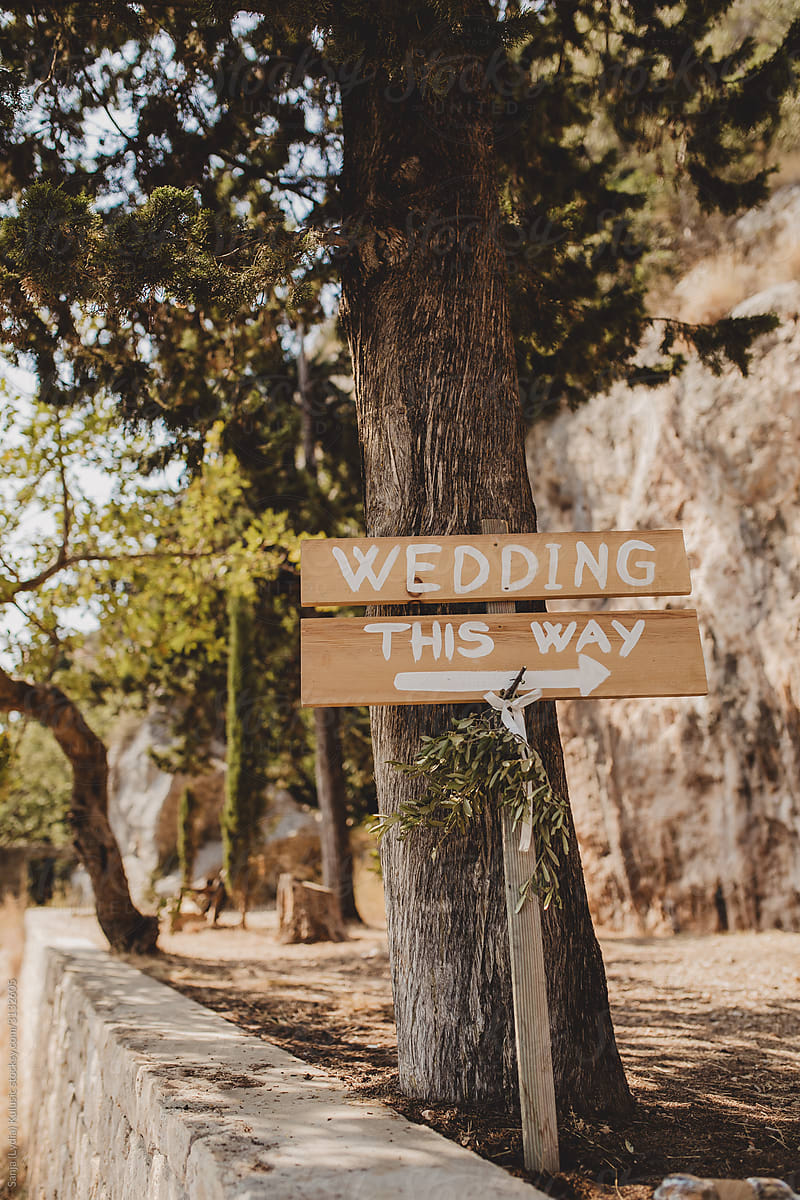 Wedding this way wooden sign