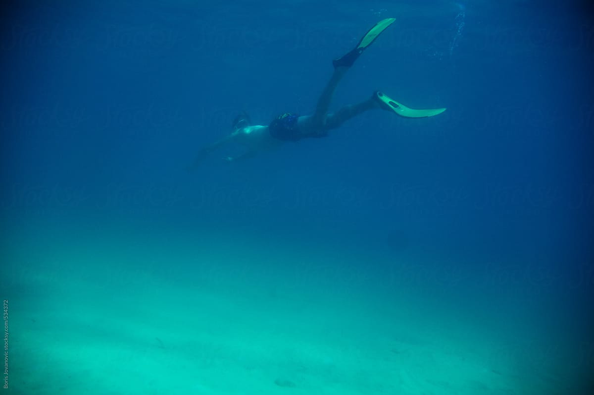 Diver having a dive