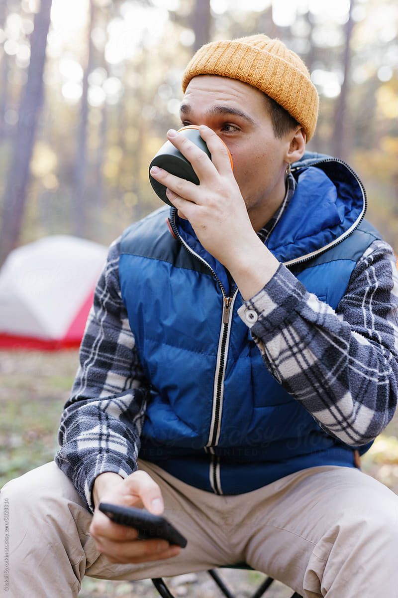 Drink smartphone camping nature lifestyle trekking